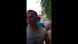 Русские полицейские напали на чеченок в Воронеже