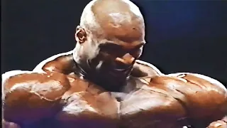 Posing Footage Of Ronnie Coleman At The 2001 Mr. Olympia