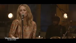 Vanessa Paradis en concert partie 7/12 : Natural high