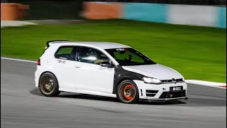 CRAZY Loud Straight Pipe MK7R Golf R In Sepang International Circuit