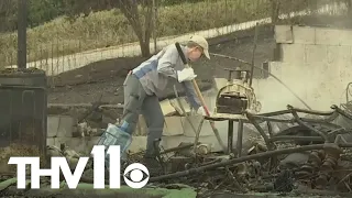 Search efforts continue after Hawaii fires