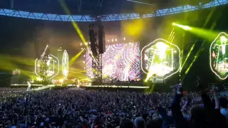Coldplay Live at Wembley 2016 - Hymn for the Weekend