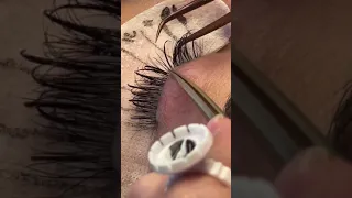 Eyelash Extensions With me | volume lashes | lash artist | bamylash.com | eyelash tutorial