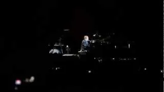Elton John - "Skyline Pigeon" - Ao vivo em São Paulo.