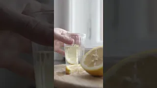 Кому нельзя пить воду с лимоном?🍋