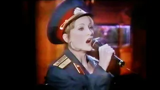 Ochi Chernye - Patricia Kaas & Les Choeurs de l'ex Union Soviétique du Colonel Poustovalov (1994)