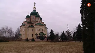 У Білогородці московські попи блокують доступ до церкви, громада якої приєдналась до ПЦУ