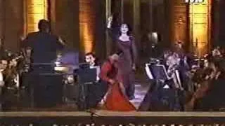 Veronica Villarroel canta "De España vengo"
