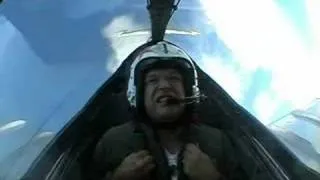 MiG 15 Cockpit View 680mph (1100Km/hr) - This guy is a wuss, Ha Ha!