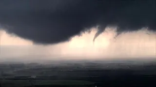 WATCH: Sky 5 shows rotation from storm moving over Eakly