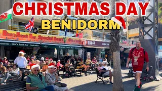 Benidorm on Christmas Day is MAGICAL! 🏖️🎄