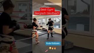 Kinder Kickboxen #BestGym  https://best-gym.de #kickboxing #muaythai #boxing #bergischgladbach #köln