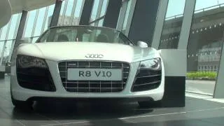 Audi R8 V10 Spyder Walkaround at Audi West London