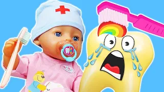 Baby doll needs help! Baby Born doll health routine. Kids play with dolls & doll videos for kids.