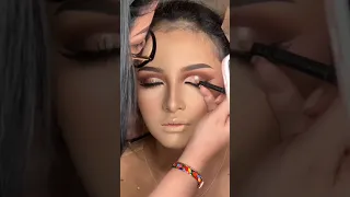 Cara pakai gliter eyeshadow by MUA Wisma Rias Safitri #makeupartist #shortvideo