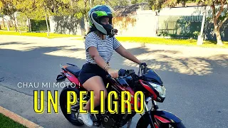 Le enseño a manejar la moto a mi novia... ¡ES UN PELIGRO! 💣👮‍♂️🙅‍♂️