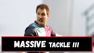 Andre Esterhuizen put in HUGE hit | Harlequins vs Gloucester | Gallagher Premiership