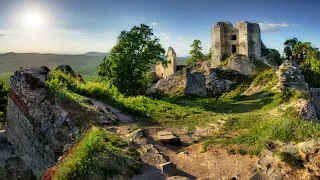 Zrúcaniny Menej známych Hradov