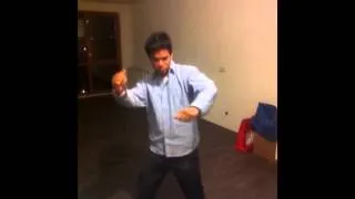 Asian doing Shmoney dance
