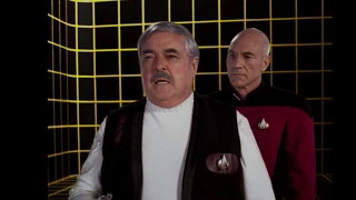 Picard Finds Out about Star Trek Discovery