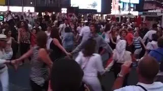 Hungarian flashmob on Times Square 2014