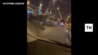 На видео сняли массовую аварию на проспекте Победы в Казани