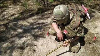 Проходження мінно-вибухових загороджень, відмітка центральної осьової лінії для їх проходження.