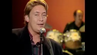 Chris Rea : "Driving Home For Christmas" (1988) • Unofficial Music Video • HQ Audio • Lyrics Option