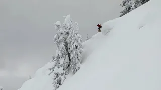 Powdersurfing - Triple Overhead