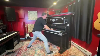 Billy Preston's "Nothing From Nothing" by Bobby Lynch with a Loop Pedal