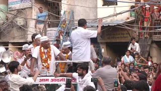 AAP National Convenor Arvind Kejriwal began the Road Show from Chandani Chowk Lok Sabha