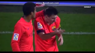 Lionel Messi hit by water bottle thrown