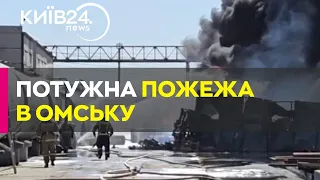 У російському Омську палають цистерни з нафтопродуктами