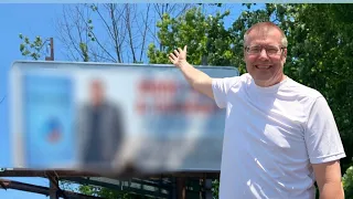 SURPRISING MY DAD WITH A BILLBOARD