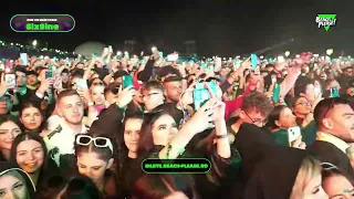 6IX9INE JUMPING IN CROWD AT BEACH,PLEASE!