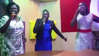 BEST LANGO PRAISE 'An amari Yesu yin ame ilaro kwo na' by Jackie Okello