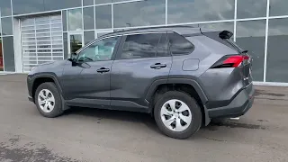 2020 Toyota RAV4 LE Walkaround