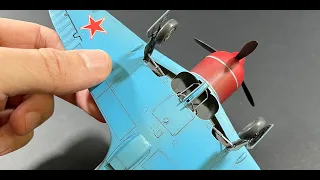 I finished it for my wife. Complete assembly of the Eduard La-7 model in 1/48 scale