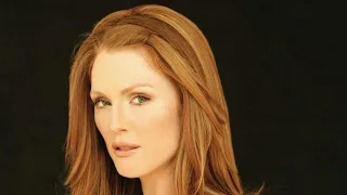 16 Sexy Photos of Julianne Moore