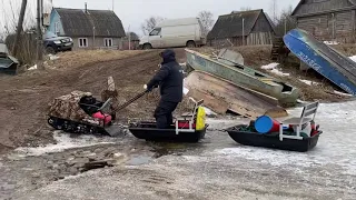 Чудское озеро , переезд через трещину на льду. Закрытие сезона.