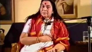 Shri Mataji Self Realization (Kundalini Awakening) Bath England 1984 (Sahaja Yoga Kundalin