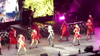 Gwen Stefani Baby Don't Lie Honda Center 30th Anniversary Concert Anaheim California USA 9-9-2023