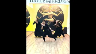 chamma chamma best dance choreography #explore #youtube #shorts #dance #youtube #reels #black #video