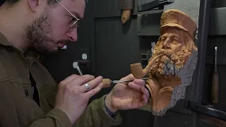 CARVING A WEATHERED SAILOR IN WOOD