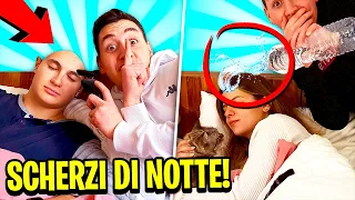 SCHERZI DIVERTENTI AI NOSTRI AMICI ALLE 4 DI NOTTE!! *arrabbiati*