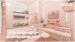 Bloxburg | 2-Story Summer Aesthetic Family Home Interior | House Build | $225k