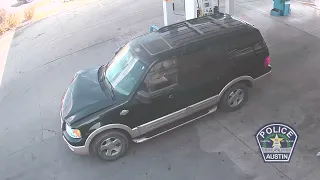 APD Detectives Search for a Suspect in Connection to a Hit and Run Crash