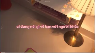 Ai đang nói gì về bạn với người khác