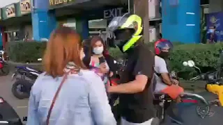 RIDER NAHULI NI MISIS NA MAY KASAMANG IBANG BABAE, MOTOR WINASAK.