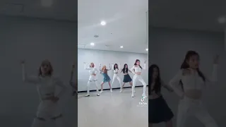 STAYC Dance In the Morning With ITZY Yuna, Ryujin & Chaeryeong